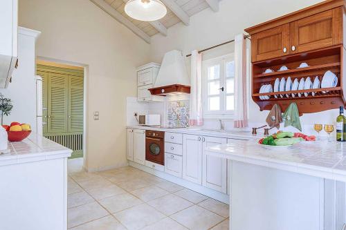 Villa Nikolas - main image