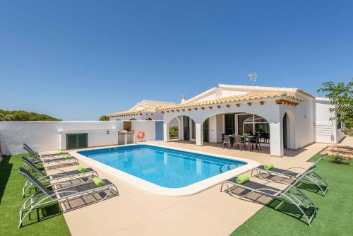 Villa Anabel, Es Mercadal