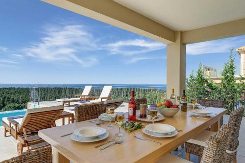 Villa Persephone - image 12