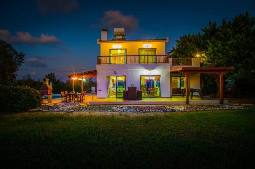 Villa Nicol Blue Bay - image 5