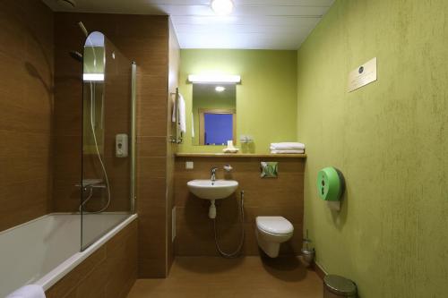 hotelito azul carretera tulum boca paila km 58 tulum mexico mx 77760 marival armony resort and su