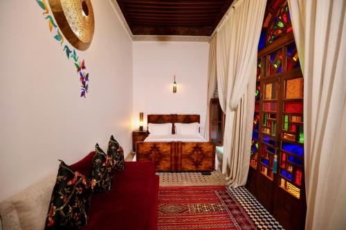 Riad Toyour- Riad of birds Riad TOYOUR - FES is a popular choice amongst travelers in Fes, whether exploring or just passing through. Both business travelers and tourists can enjoy the hotels facilities and services. 24-hour f