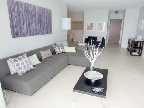 The Tides piso 14 vista al mar 2 dormitorios, 1 bano 4 personas adultas