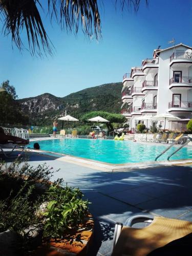 hotelsunnybeachgr