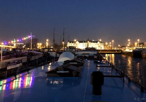 Botel Elodie – Amsterdam, NY
