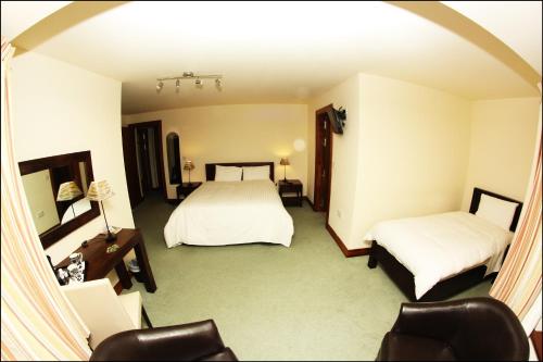All the Twos Lodge - image 5
