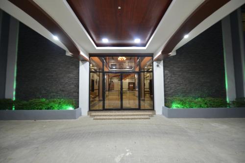 Hotel Gabriella near FQ Cafe by Food Quaranteen