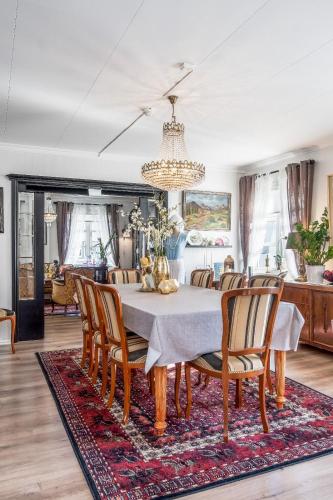 ห้องส่วนกลางสำหรับนั่งเล่น/ดูทีวี, Opsahl Gjestegaard in โบเดอ