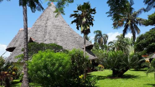 ogród, Luxury Villa SOLEIL, Galu Diani Beach in Mombasa