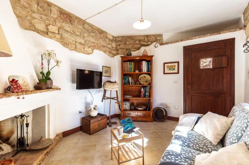  Domu Ala - ByNos Homes in Baunei