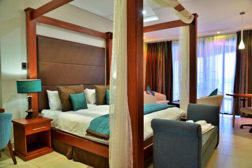 Guestroom, BON Hotel Waterfront Richards Bay in Kwazulu Natal