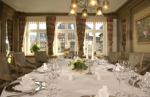 อาหารและเครื่องดื่ม, Ringhotel Weißer Hirsch in เวอร์นิเกอโรเดอ