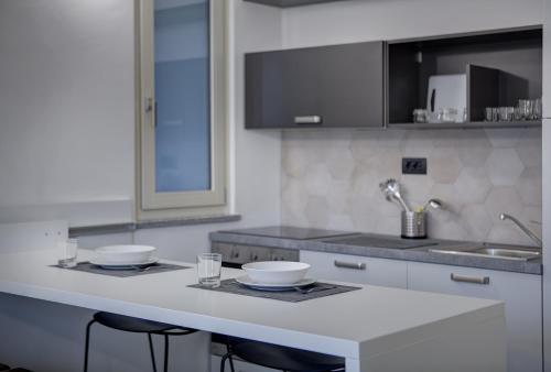 Apartment image 9
