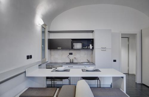 Apartment image 8