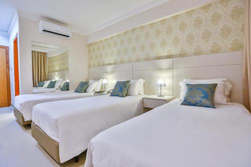 Golden Lis Hotel Boutique Golden Lis Hotel Boutique is a popular choice amongst travelers in Goiania, whether exploring or just passing through. The property has everything you need for a comfortable stay. Service-minded staff