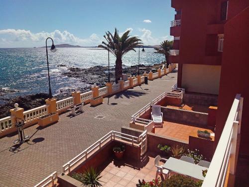  Apartment Taliarte, Pension in Melenara