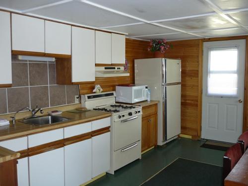 Silver Springs Cottage Resort in Highland Grove (ON)