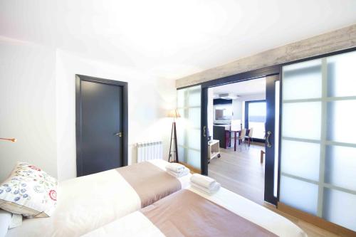 The Rentals Collection | Niza - image 7