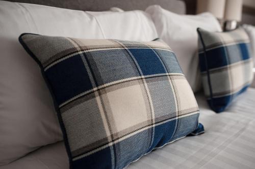 Waterfoot Hotel - image 12