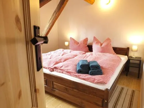 "Knechtestube" - Hammergut Neidberg in Bielatal, Deutschland
