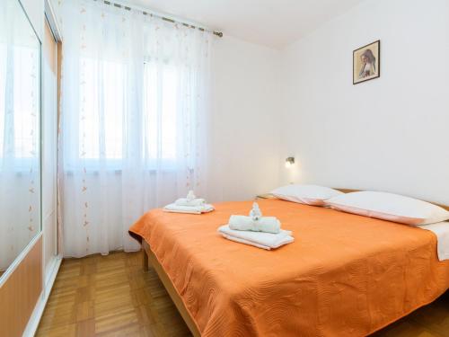 Apartment image 10