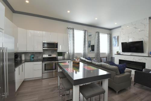 The SoMa Furnished Residences