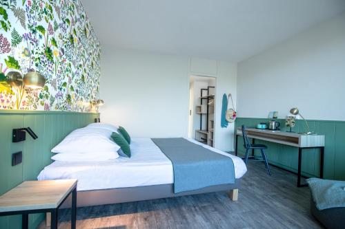 Center Parcs Les Bois Francs Room Type - Double Room
