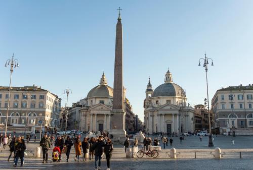 Flaminia 36 Luxury Home - image 14