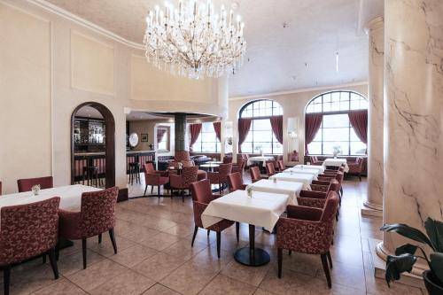 Hotel Monopol - Central Station - image 2