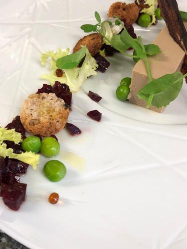 อาหารและเครื่องดื่ม, Le clos des terres de bousson in อีจี