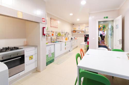 Lisboa Central Hostel - image 13