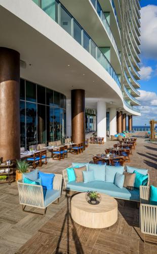 Hyde Resort and Residences in Hallandale Beach (FL)