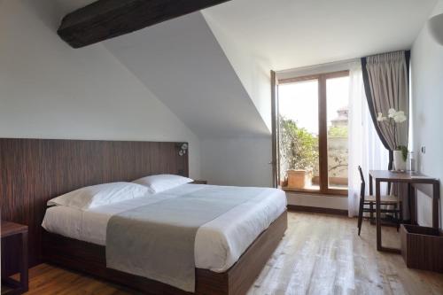 My Bed chambre d'hôte Château des Sforza