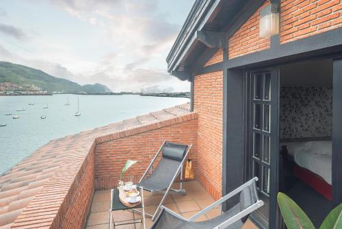 Ercilla Embarcadero Hotel in เคตโช