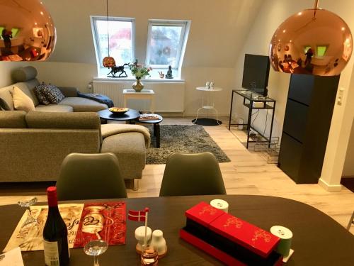 2 BR apartment on walk street in Frederikshavn City Center