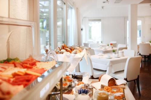 Food and beverages, Boutique Hotel Reschen in Tutzing