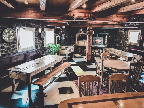 Restaurant, Hotel & SPA Llop Gris in El Tarter