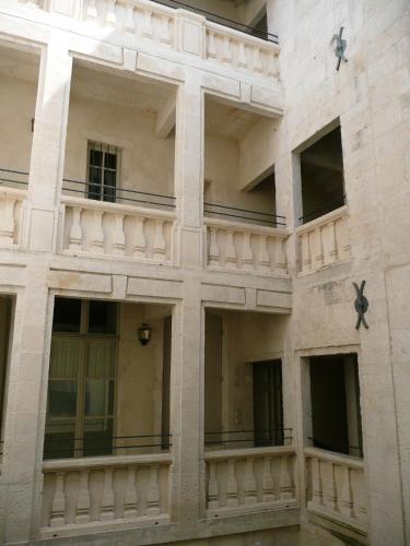 Centre Historique de Nîmes-THOMAS - Apartment - Nîmes