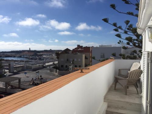 Double or Twin Room with Views image 2
