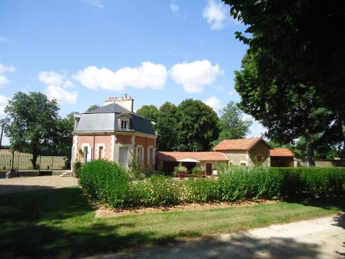 La Maison des tilleuls - Location saisonnière - Entrains-sur-Nohain