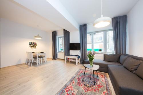 ShortStayPoland Środkowa, Warszawa