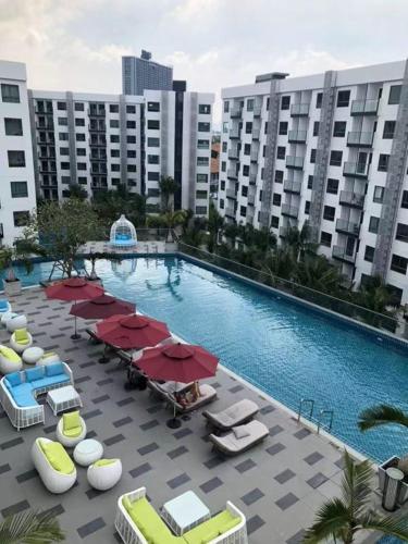 泰享趣，品牌民宿Pattaya Arcadia Beach Resort Pool View阿卡迪亚海滩度假村 泳池景观 泰享趣，品牌民宿Pattaya Arcadia Beach Resort Pool View阿卡迪亚海滩度假村 泳池景观