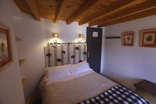 Chambres d'Hôtes Cal Miquel – Llo, KS