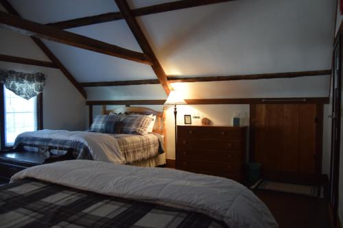 Double Room with Shared Bathroom