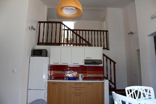 Gorgonia Suites in Verunic - image 13