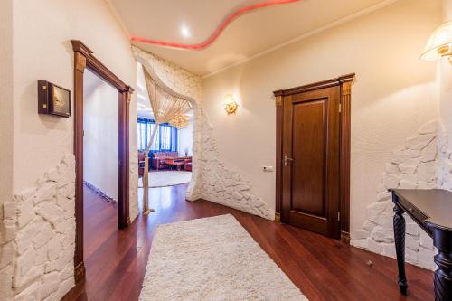 Daily apartments in Botanic Towers - RoomTown