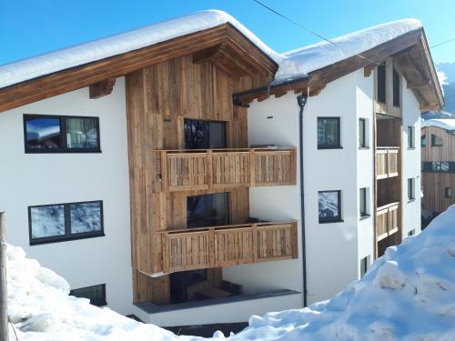 Haus Alpenblick - image 2