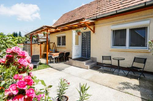  Havas Apartman, Pension in Eger