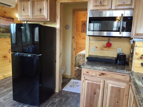 Book Country Road Cabins In Hico Wv United States