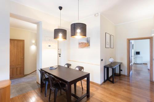 Casa delle colonne - big and elegant apt by Home a porter, Turín (fotografie 3)